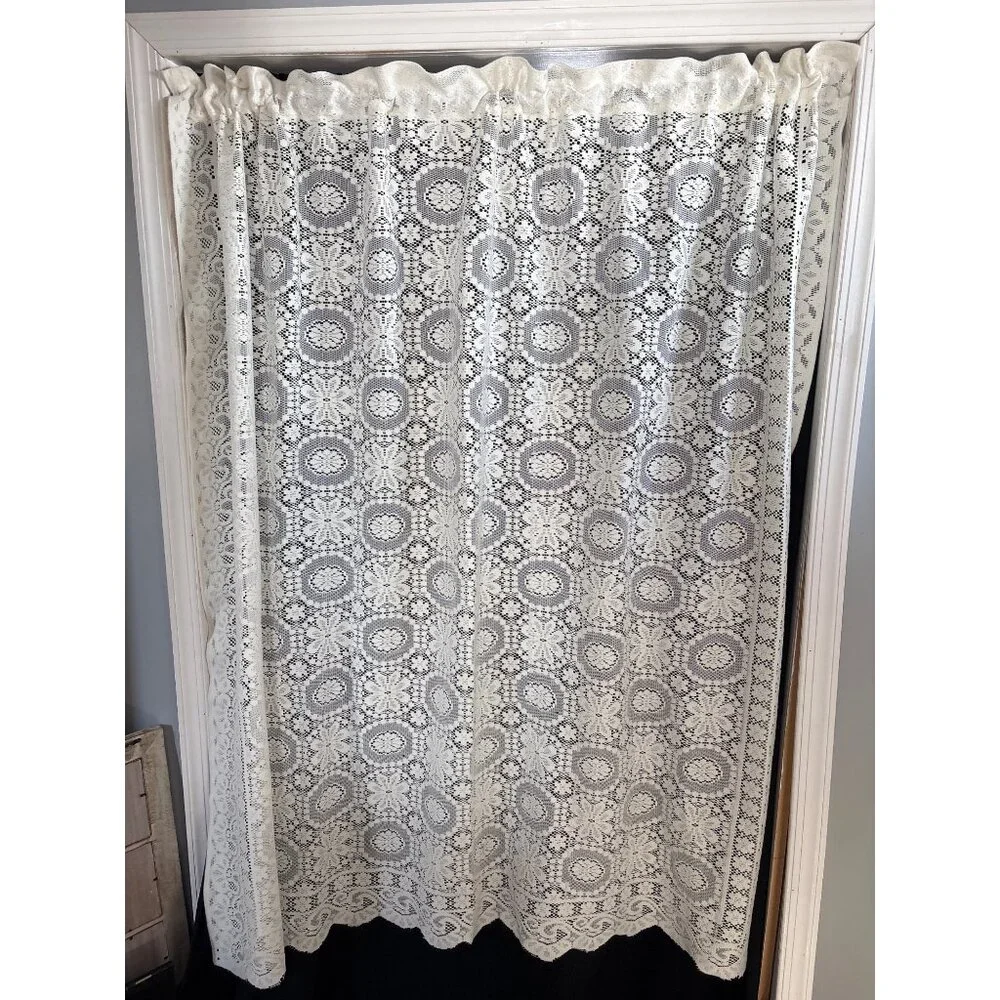 Cream Lace Curtain Panel 60” W x 76” L Floral Pattern Vintage Style